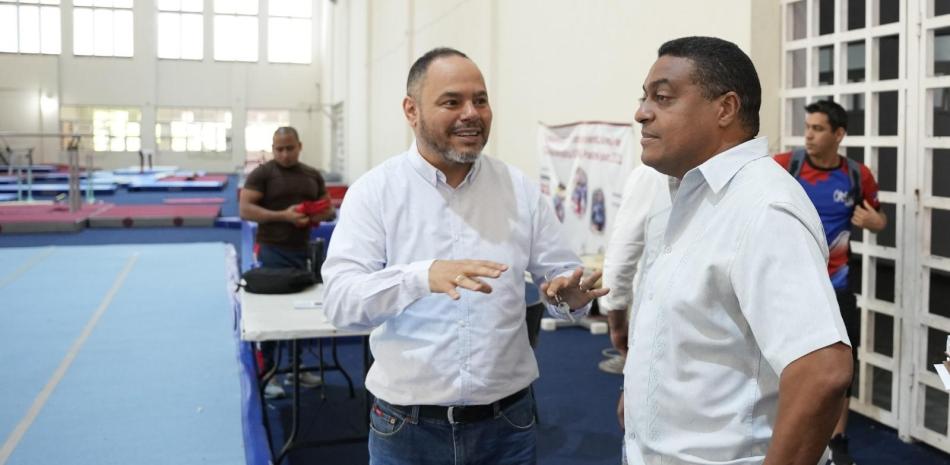 omnibus-escolares-moveran-a-atletas-en-centroamericanos-santo-domingo