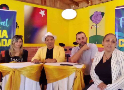 festival-pina-colada-en-provincia-cubana-a-la-vuelta-de-la-esquina