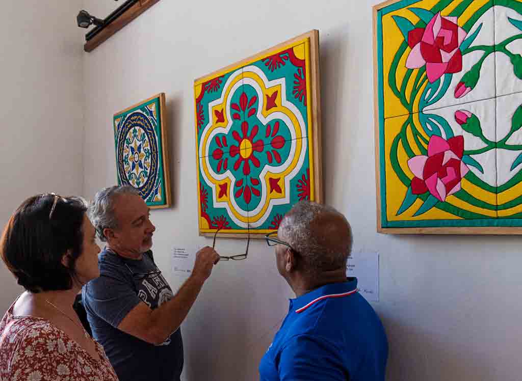 muestra-textiles-otras-miradas-elogia-dia-internacional-del-artesano