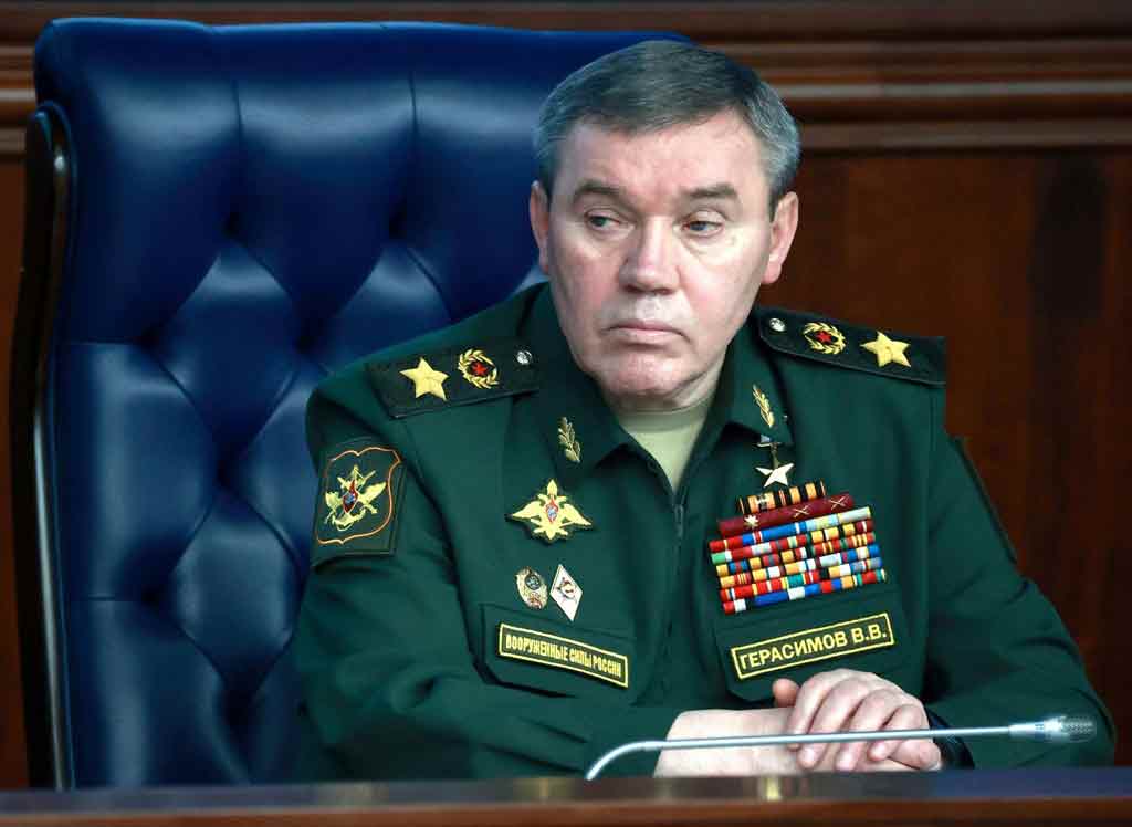 alto-jefe-militar-ruso-inspecciona-tropas-en-kursk