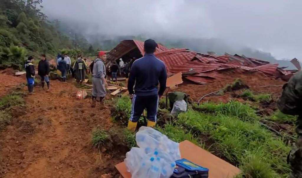 deslave-en-el-sur-ecuador-provoca-dos-muertos