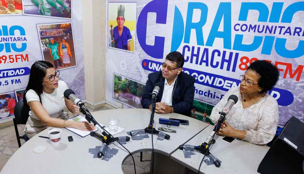 gonzalez-critica-a-noboa-por-inaccion-frente-a-derrame-en-ecuador