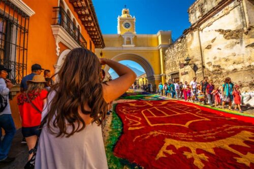 guatemala-recibio-casi-dos-millones-de-visitantes-hasta-julio-ultimo