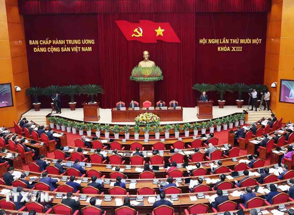sesiona-en-hanoi-xi-pleno-del-comite-central-del-pcv
