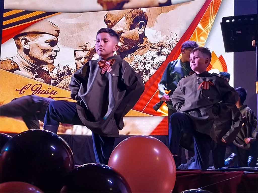 cientos-de-pacenos-se-sumaran-a-regimiento-inmortal-en-bolivia