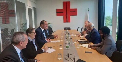 amplia-agenda-de-ministro-de-salud-cubano-en-ginebra