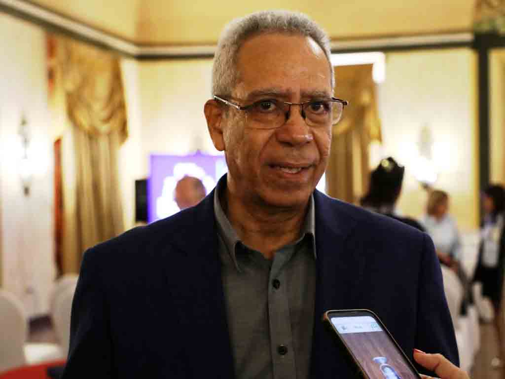 cuba-exhibe-sus-potencialidades-como-hub-logistico-de-carga