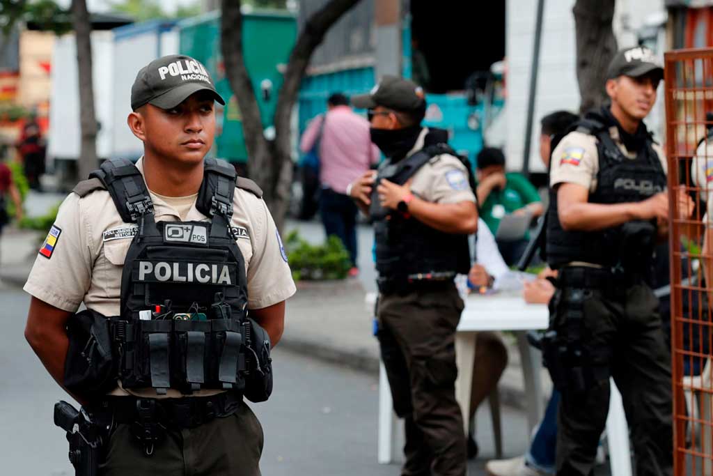 desmantelan-en-ecuador-redes-de-mineria-ilegal-y-narcotrafico