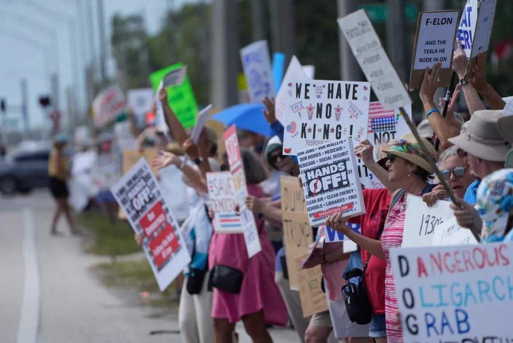 movilizaciones-contra-politicas-de-trump-recorrieron-eeuu