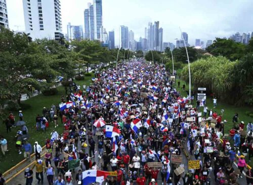 continuan-protestas-y-cierres-viales-en-provincia-panamena