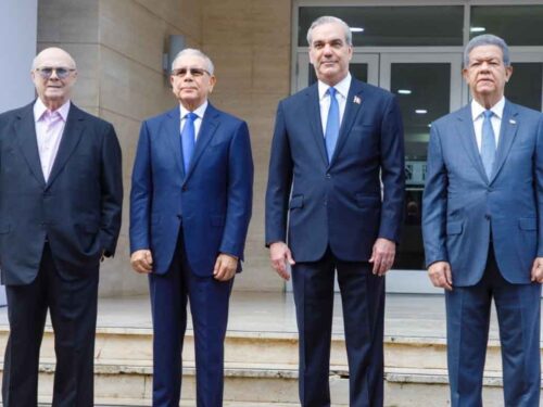 presidente-dominicano-mantendra-dialogo-con-exmandatario-sobre-haiti