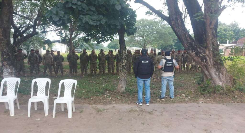 investigan-en-bolivia-asesinato-de-comandante-en-regimiento-militar