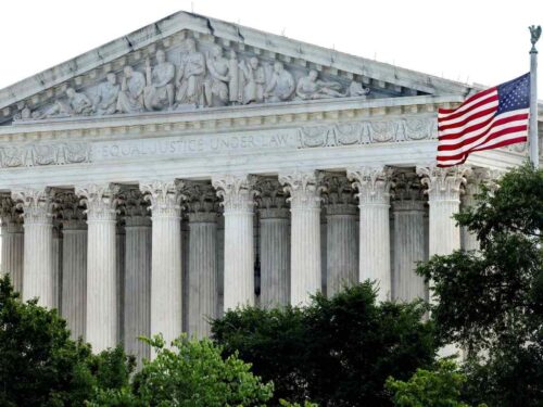 corte-suprema-de-eeuu-luz-verde-a-deportaciones-a-terceros-paises