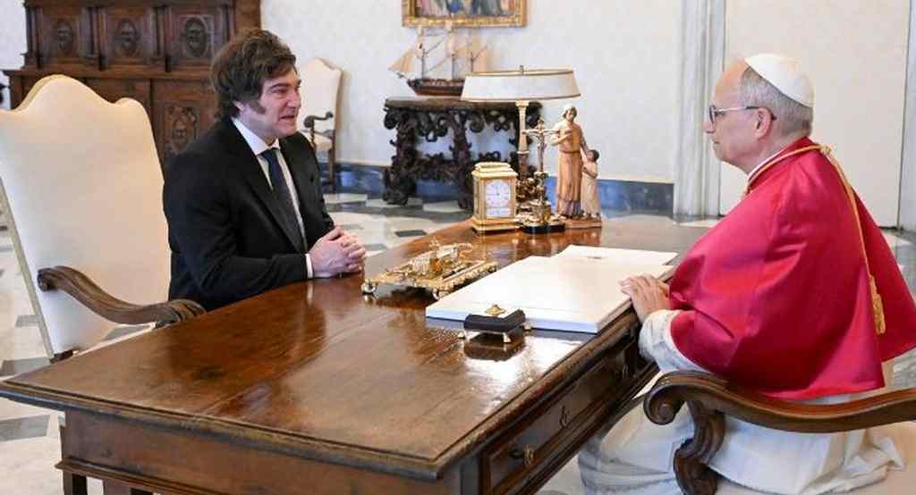 leon-xiv-recibio-en-audiencia-al-presidente-argentino-javier-milei