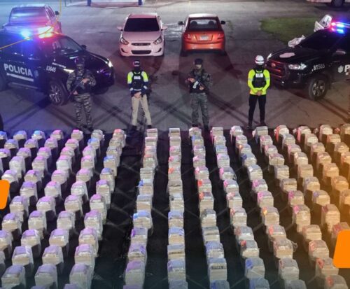 incautan-en-panama-importante-cargamento-de-drogas