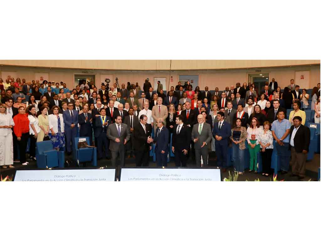 panama-reafirma-compromiso-con-acciones-climaticas-del-parlatino
