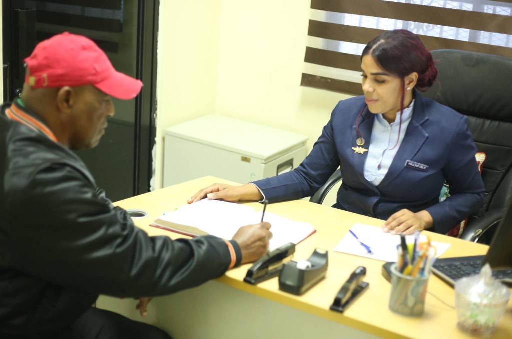 impulsan-en-dominicana-insercion-laboral-de-militares-pensionados