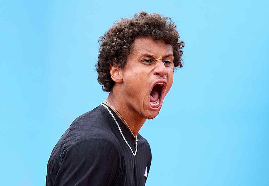 canadiense-diallo-da-la-sorpresa-en-tenis-de-s-hertogenbosch