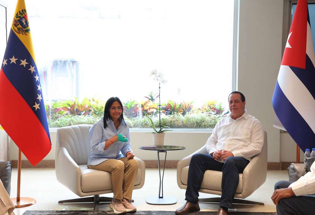 venezuela-y-cuba-revisaron-agenda-de-cooperacion-de-materia-de-salud