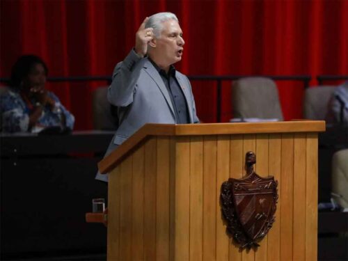 diaz-canel-patentiza-autenticidad-de-la-revolucion-cubana