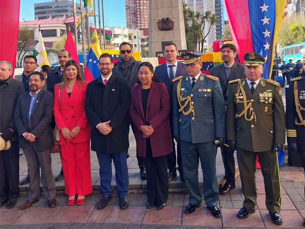 bolivia-destaca-hermandad-con-venezuela-en-aniversario