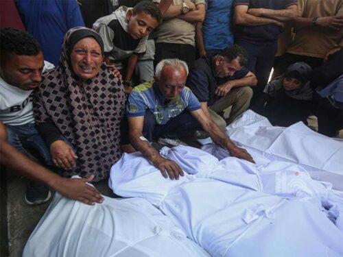 casi-mil-palestinos-asesinados-en-centros-de-ayuda-en-gaza-desde-mayo