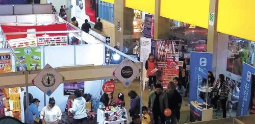 resalta-presencia-de-colombia-en-feria-la-paz-expone-del-bicentenario