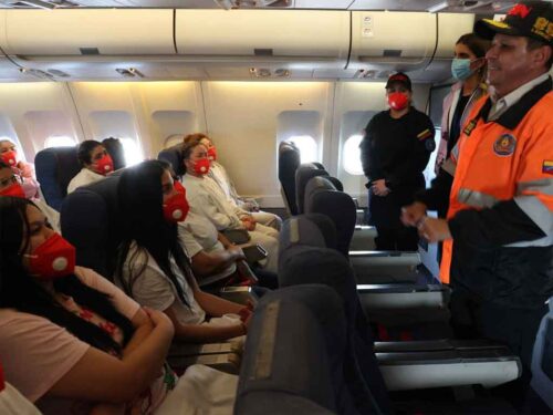 migrantes-deportados-de-eeuu-arriban-a-venezuela-a-traves-de-honduras