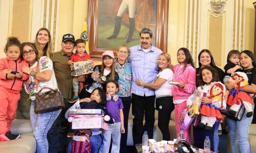 maduro-recibio-a-siete-de-los-ninos-venezolanos-secuestrados-en-eeuu