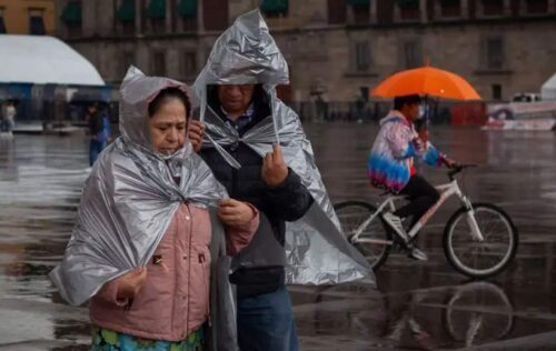 monzon-y-otros-fenomenos-ocasionan-lluvias-fuertes-en-mexico