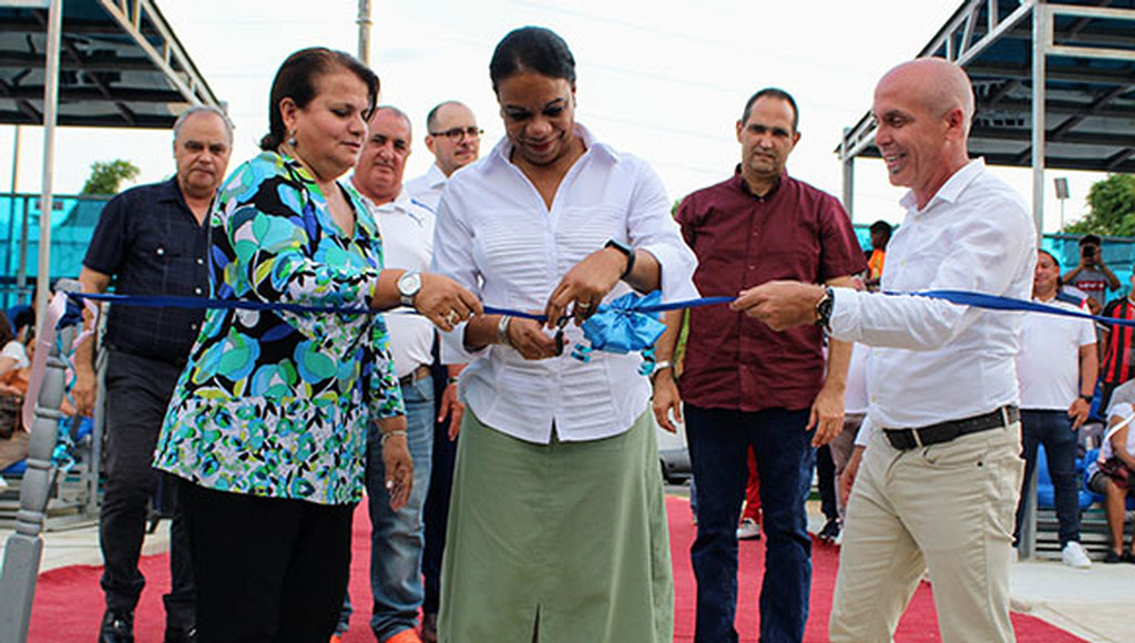 reinauguran-emblematico-estadio-cubano-de-futbol-la-polar