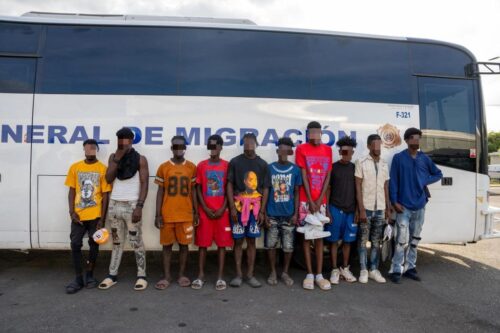 migracion-dominicana-repatria-a-otros-mil-haitianos-en-una-jornada