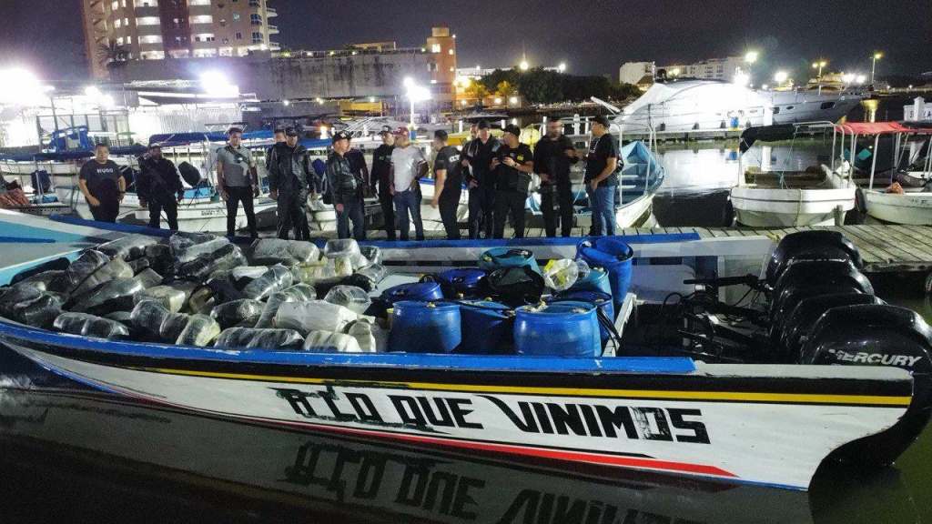 incautan-en-norte-de-venezuela-tres-mil-77-kilogramos-de-marihuana-2