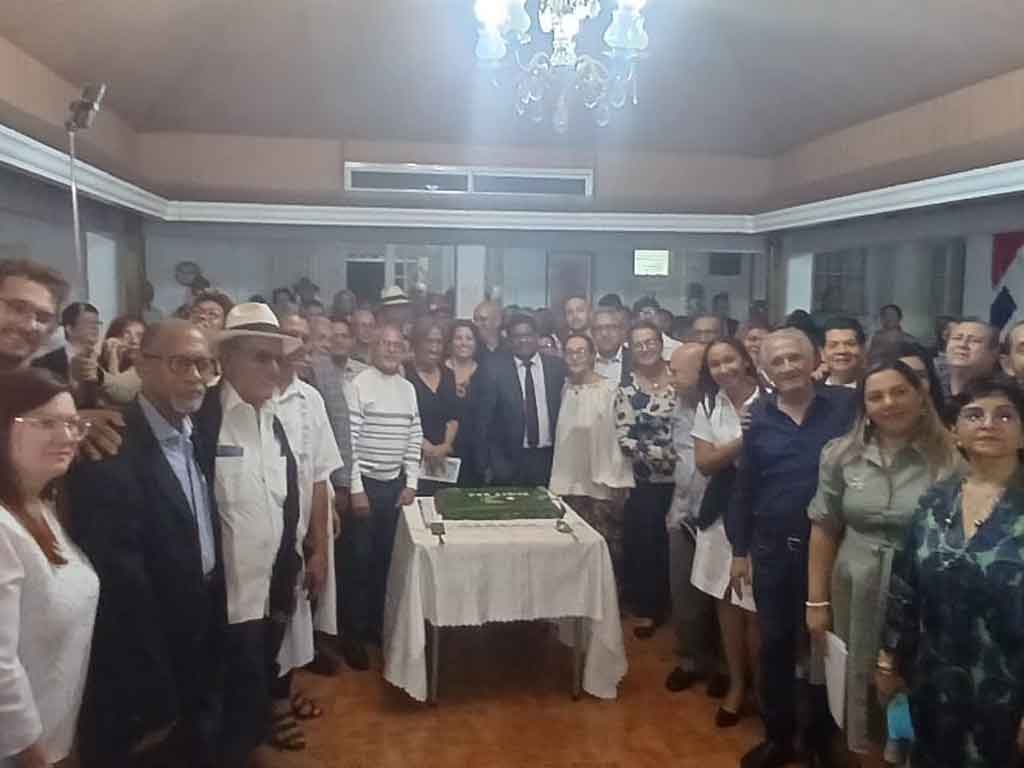 resaltan-en-panama-legado-de-fidel-castro-en-su-99-cumpleanos