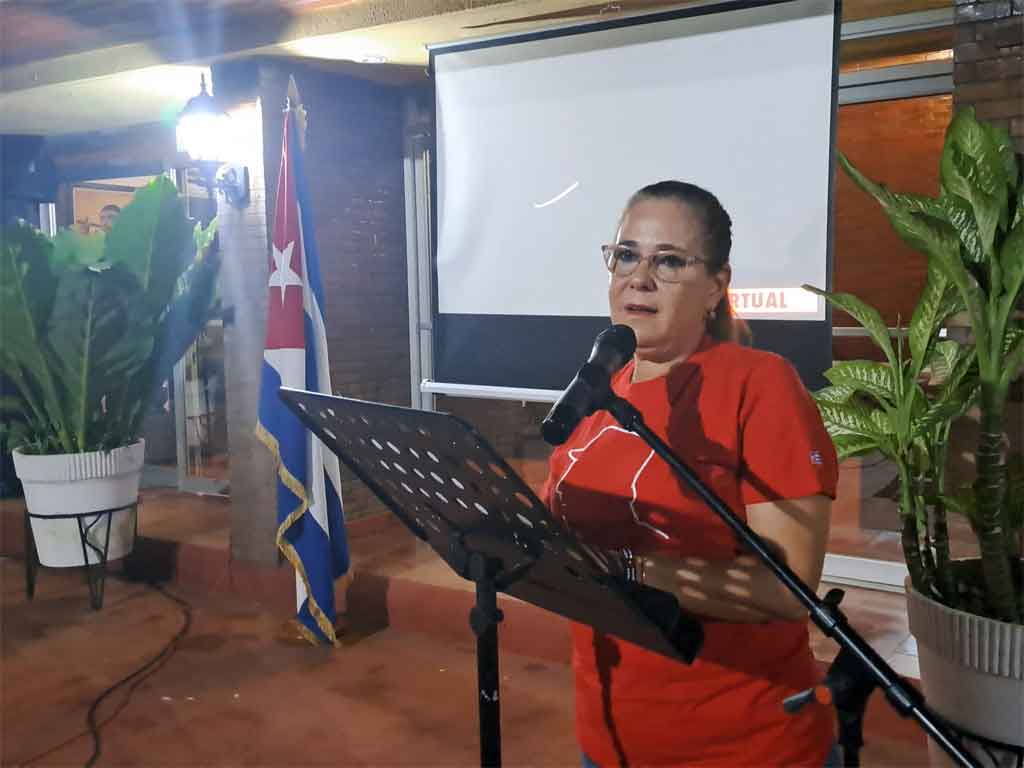 nicaraguacubanos-honran-a-fidel-y-reiteran-compromiso-con-revolucion