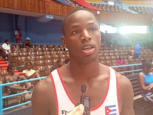 asuncion-2025-luchador-grecorromano-cubano-veliz-queda-en-plata