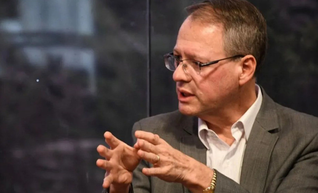 economista-ultraliberal-promueve-unificacion-de-derecha-en-bolivia