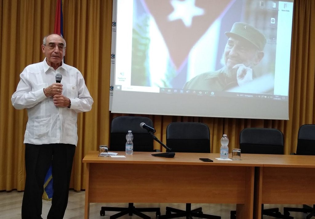 conmemoran-en-embajada-de-cuba-en-italia-natalicio-de-fidel-castro
