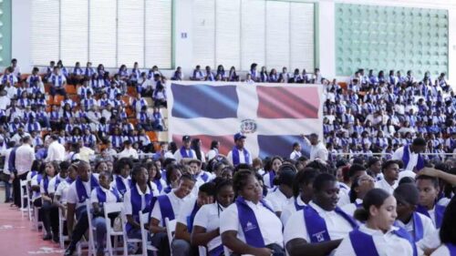 casi-tres-mil-jovenes-dominicanos-graduados-del-programa-oportunidad