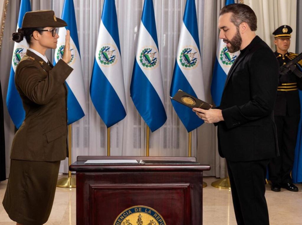 reaccionan-en-el-salvador-a-nombramiento-de-ministra
