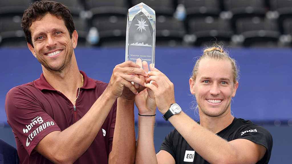 dueto-brasileno-vencio-en-tenis-de-winston-salem