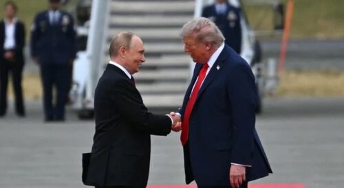 hubo-apretones-de-manos-trump-putin-en-alaska