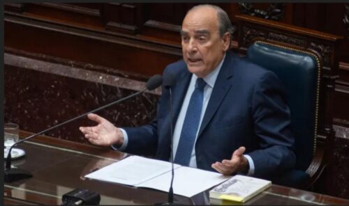 piden-mocion-de-censura-contra-jefe-del-gabinete-argentino