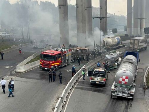 tres-muertos-y-70-heridos-por-explosion-de-camion-de-gas-en-mexico