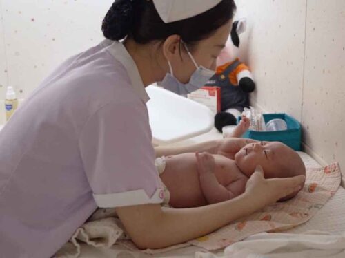 china-con-avances-en-nutricion-infantil-y-politicas-sobre-natalidad