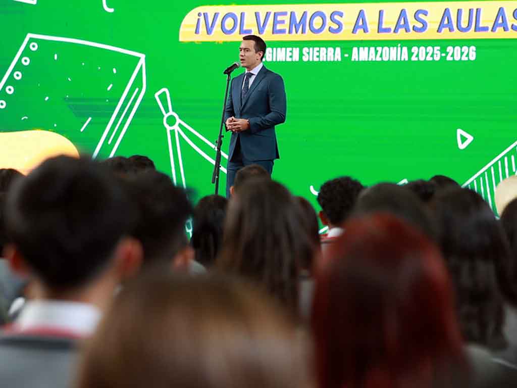 ecuador-inicia-curso-escolar-con-nueva-materia-sobre-seguridad