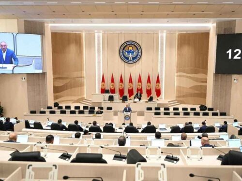 kirguistan-celebrara-legislativas-anticipadas-el-30-de-noviembre