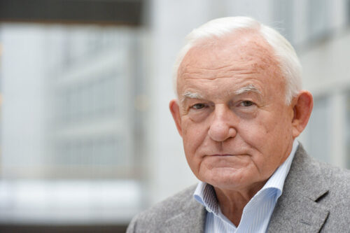 ex-primer-ministro-polaco-desmiente-amenaza-rusa-a-la-otan