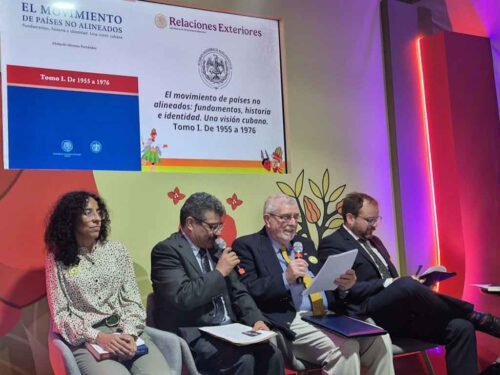 presentan-en-mexico-libro-de-reconocido-diplomatico-cubano