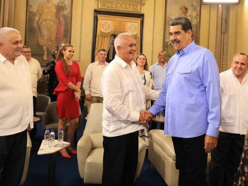 dirigente-del-pcc-ratifica-a-maduro-que-cuente-siempre-con-cuba